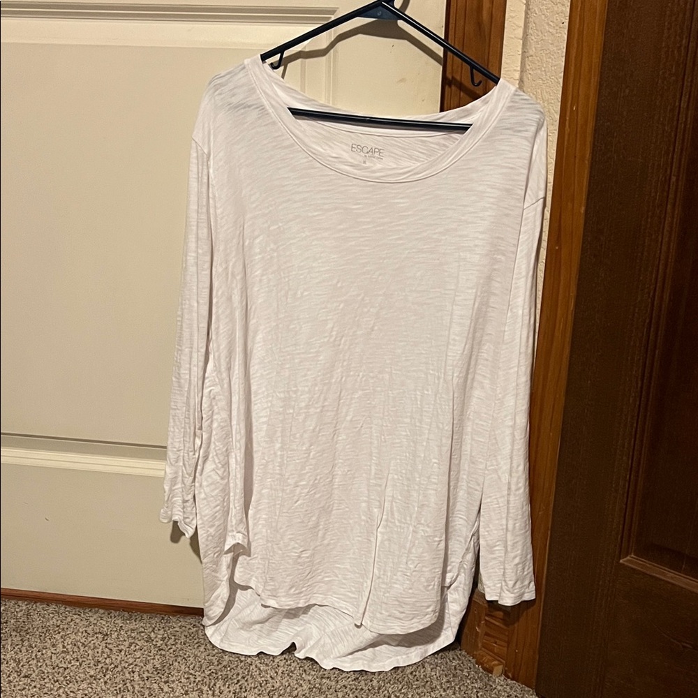 Eddie Bauer Women's Classic White Long Sleeve Tee